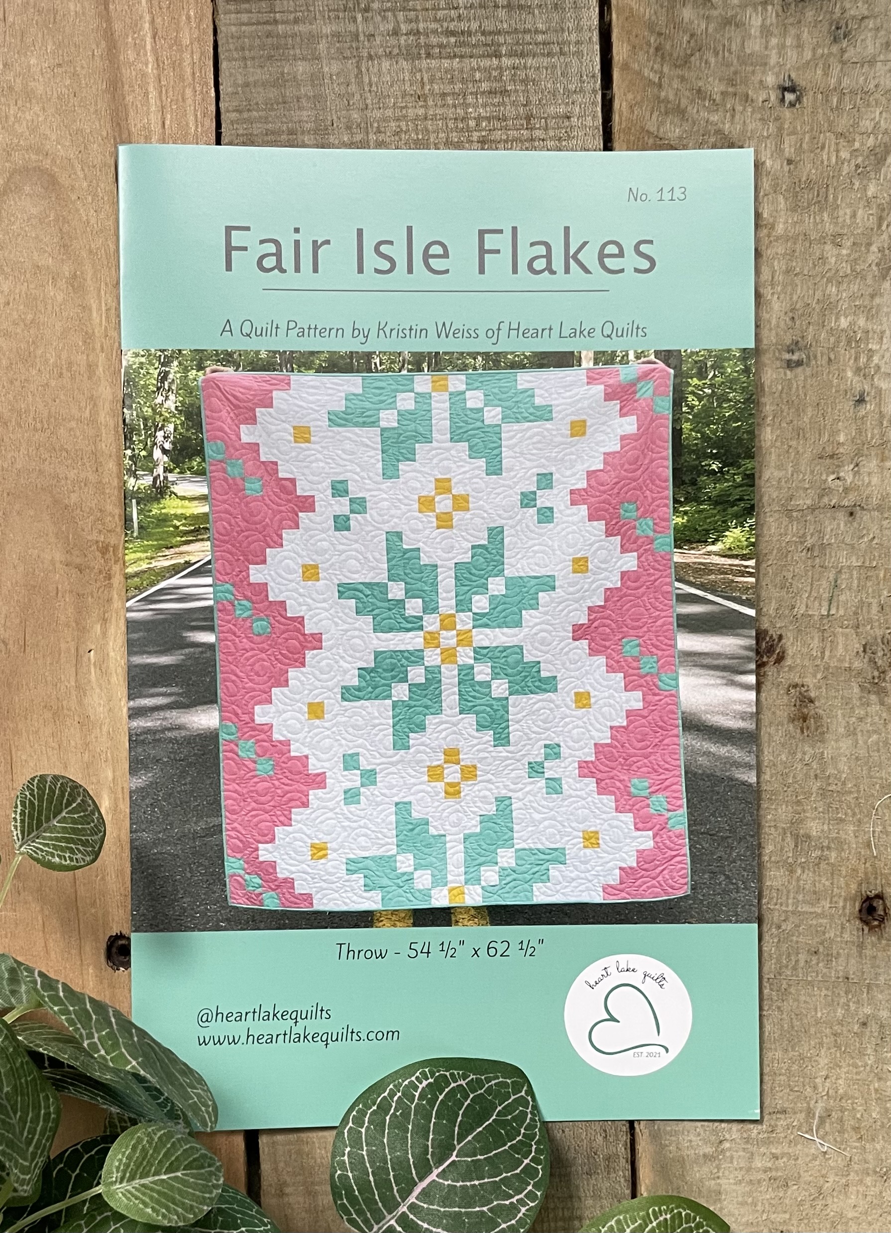 Fair Isle Flakes quilt pattern cover